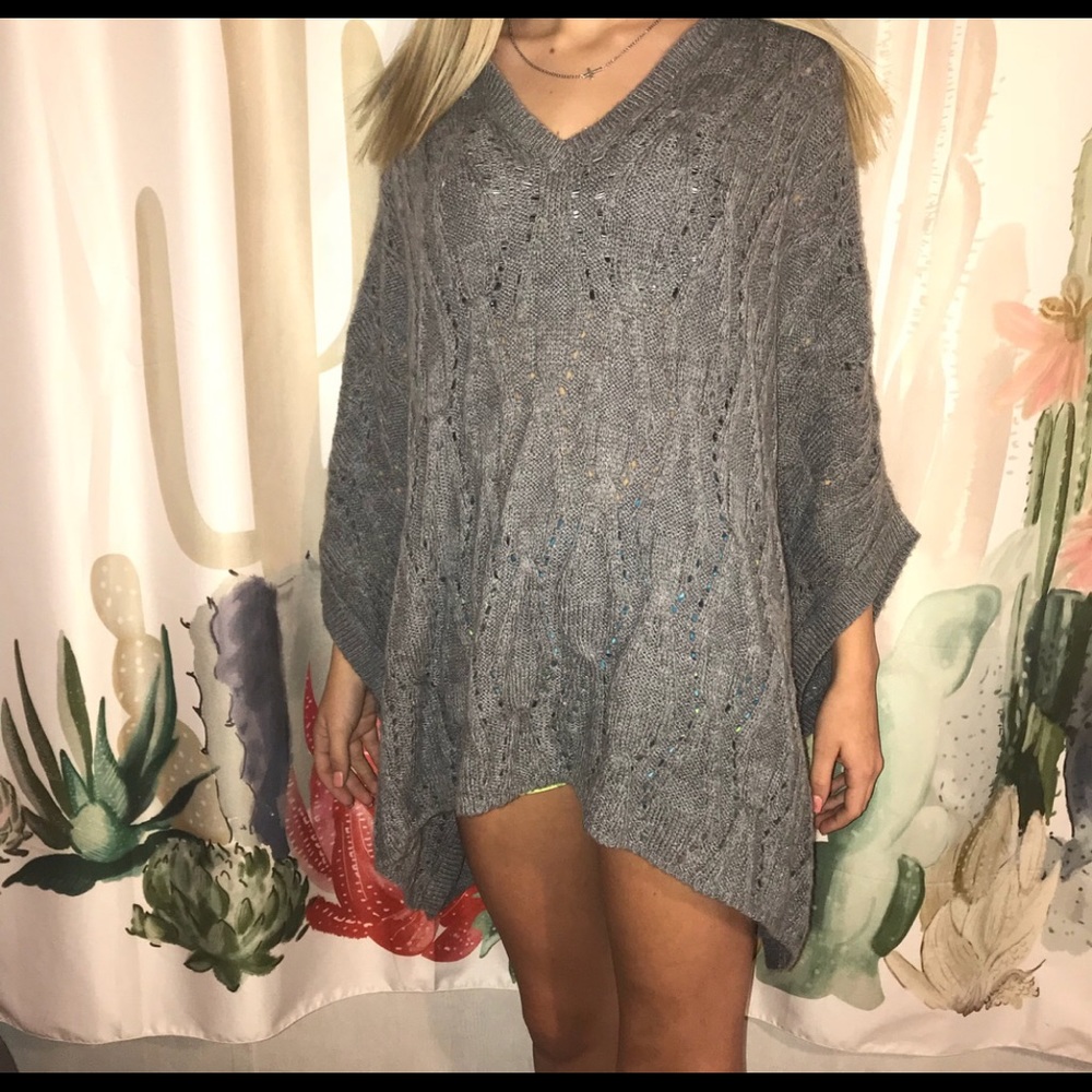 Knitted sweater/ pull over